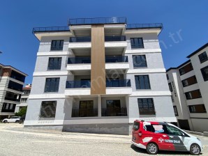KORUPARK YAKINI 2+1 125 M² GÜNEY DOĞU CEPHELİ ARA KAT DAİRE