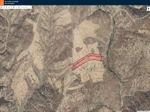 SELENDİ KÖYÜ KARAKOZAN MAHALLESİNDE 18 DÖNÜM SATILIK TARLA 