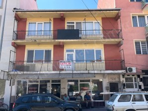 CUMHURİYET MAHALLESİ EMİR HATİP CAMİ YAKINI SATILIK KOMPLE BİNA