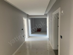 KEMALÖZ MAHALLESİNDE 3+1 200 M² ARA KAT SATILIK LÜKS DAİRE