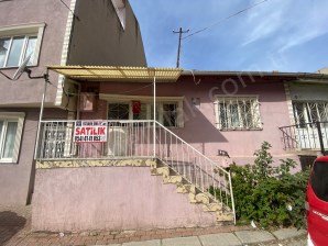 IŞIK MAHALLESİNDE TEK KATLI MASRAFSIZ SATILIK MÜSTAKİL EV