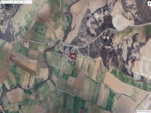 ELMACIK KÖYÜ YERLEŞİM YAKINI 3 DÖNÜM ÇİFT CEPHE SATILIK TARLA 