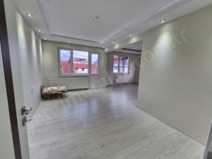 SAYAR AVM YAKININDA 3 KATLI 3+1 KREDİYE UYGUN SATILIK MÜSTAKİL EV