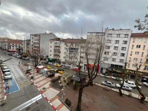 ÜNALAN MAHALLESİ ÜÇGEN PARK KARŞISI 2+1 SATILIK DAİRE