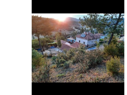 CİĞERDEDE KÖYÜNDE 4.900 M2 ARSA İÇİNDE 244 M2 KAPALI BESHANE