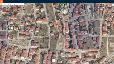 TEKMEN DOĞA CAMİİ YAKINI PARK KARŞISI 149M2 SATILIK KÖŞE ARSA