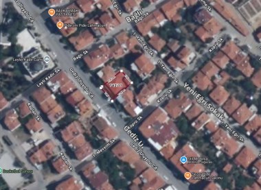 GEDİZ ULUYOLU ÜZERİNDE 5 KATA MÜSADELİ 10 DAİRELİK SATILIK ARSA