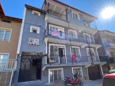 FEVZİ ÇAKMAK MAHALLESİNDE 4 KATLI SATILIK MÜSTAKİL EV