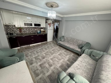 UĞUR SERDAROĞLU YAKININDA 2+1 AMERİKAN MUTFAKLI SATILIK DAİRE