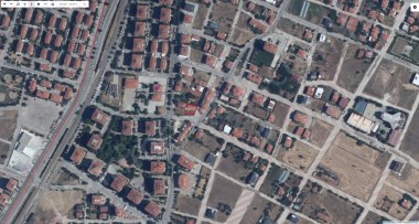 OVA CADDESİ PETEK 87 YAKINI KÖŞE PARSEL SATILIK ARSA