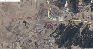 SALMANLAR KÖYÜ ANA YOL YAKININDA 17 DÖNÜM SATILIK TARLA 