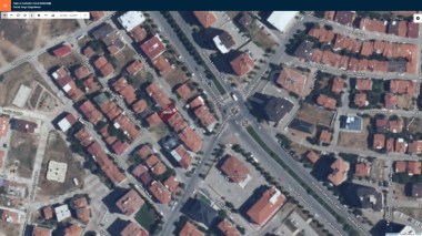 YAŞAR AKAR İLK OKULU  YAKINI 180M2 SATILIK ARSA