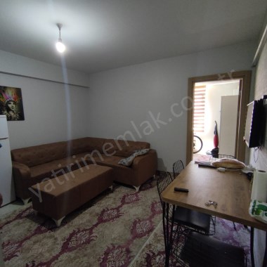 BARBAROS CADDESİ YAKINI 1+1 KREDİYE UYGUN ARA KAT SATILIK APART