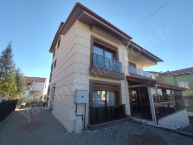 FATİH MAHALLESİ HUZURKENT YAKINI 6+1 SATILIK VİLLA