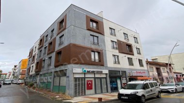 ÜNALAN MAHALLESİ BARBAROS CADDESİ ÜZERİ 2+0 EŞYALI KİRALIK APART
