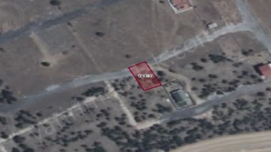 BEYLARHAN KÖYÜNDE 276 M2 SATILIK ARSA