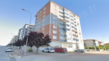 ALPARSLAN CADDESİ ÜZERİNDE 4+1 ARA KAT SATILIK LÜKS DAİRE