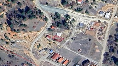 HACIKADEM AHU TENCERE ARSALARI CİVARI 200 M²  SATILIK ARSA