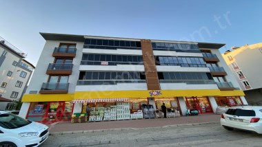 KEMALÖZ MAHALLESİNİN EN İYİ KONUMUNDA 4+1 KİRALIK LÜKS DAİRE