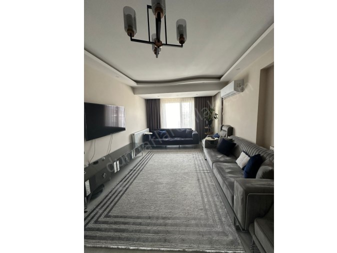 Mevlana sitesinde SATILIK 5+1 lüks dubleks daire 