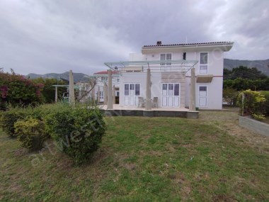 GİRNE OZANKÖYDE   KİRALIK 3+1 LÜKS VİLLA 3+1 LUXURY VILLA FOR RENT IN GIRNE OZANKÖY