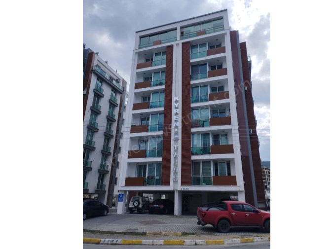 GİRNE MERKEZ DE SATILIK 2+1 LÜKS PENTHOUSE DAİRE 2+1 LUXURY PENTHOUSE FLAT FOR SALE IN KYRENIACEN