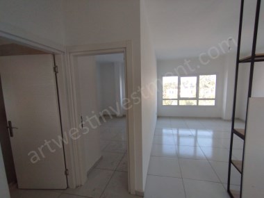 GİRNE OZANKÖY DE KİRALIK TİCARİ OFİS COMMERCIAL OFFICE FOR RENT IN GIRNE OZANKÖY