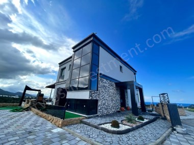 GAZİMAĞUSATATLISUDA SATILIK 4+2 LÜKS VİLLA4+2 LUXURY VILLA FOR SALE IN FAMAGUSTATATLISU