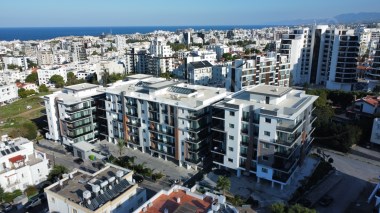 2+1 Ready to move in Girne Center 