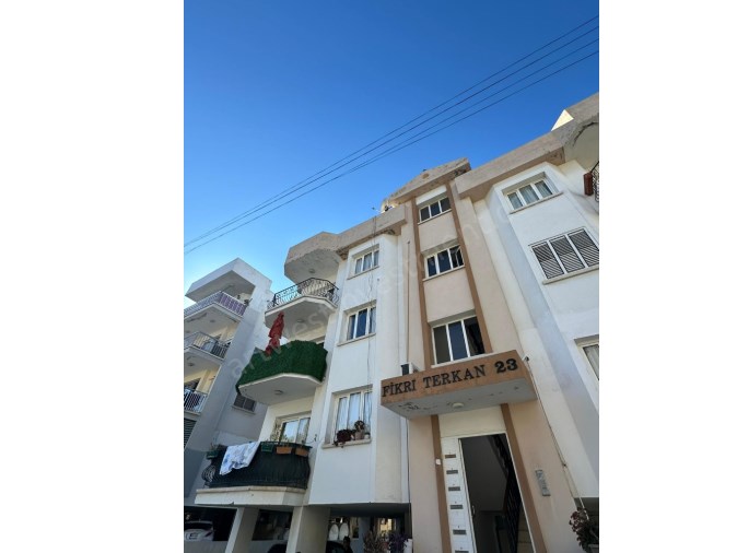 GİRNE MERKEZ KAŞGAR DA 3+1 SATILIK DAİRE3+1 FLAT FOR SALE IN KYRENIA CENTER KASHGAR
