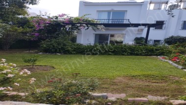 GİRNE KARAOĞLANOĞLU KİRALIK 3+1 İKİZ VİLLA GİRNE KARAOĞLANOĞLU 3+1 TWIN VILLA FOR RENT  