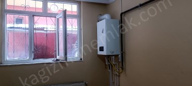 şehir merkezinin içinde Satılık 4+1 daire