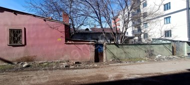 KİRALIK BAHÇELİ MÜSTAKİL EV VE BAHÇE