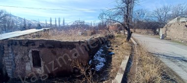 Kümbet Mahallesinde satılık bahçe ve ev