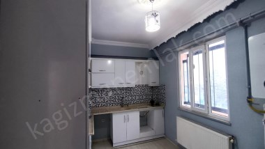 KarsKağızmanda satılık lüx 3+1 daire