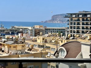 TOSMUR ALANYA SATILIK DAİRE 4+2 170M2 DENİZ MANZARALI DENİZE 100 M YATIRIMLIK FIRSAT DAİRE