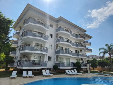ALANYA DA SATILIK DAİRE OBA MAHALESİ 4+1  HAVUZLU DAİRE