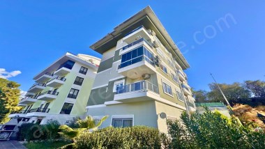 ALANYA  OBA DA SATILIK DAİRE 1+1 FULL EŞYALI HAVUZLU GÜNEY BATI CEHPE