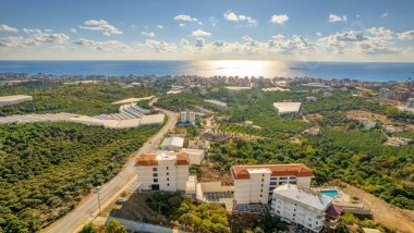 ALANYA KESTEL DA SATILIK DAİRE  1+1 50M2 DENİZ MANZARALI HAVUZLU YENİ BİNA 2025