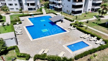 ALANYA DA SATILIK DAİRE OBA MAHALESİ 2+1 PORTAKAL SİTESİ OBA FULL EŞYALI HAVUZLU AKTİVİTELİ 