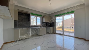 KEPEZ DEMİREL MAH.TRAMVAY DİBİ KATTA LÜKS 4+1 KATTA DAİRE