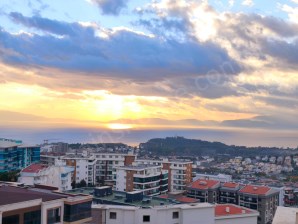 Kuşadası, Satılık Deniz Manzaralı 3+1 Daire