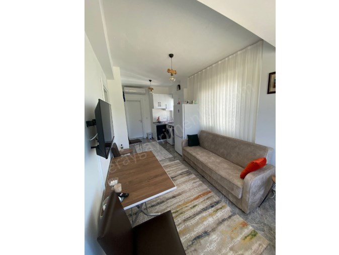 DENİZE 50 METRE MESAFEDE 2 ADET DAİRE