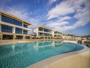 3+1 Luxus-Apartments direkt am Meer mit Privatstrand in der Gegend von Asarlık