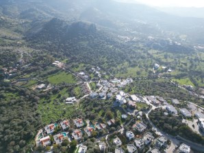 Zu Verkaufen: 15.425 m² Olivenbaumgrundstück in Yalıkavak, Bodrum! 🌊🏡