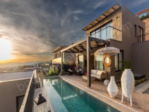 Konacıkta 4+2, Özel Havuzlu Satılık Villa