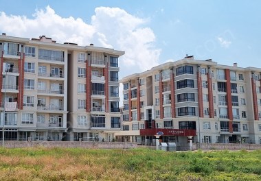 KARTALDAN AKKUBBE KOOP. SATILIK GENİŞ 150 m² 3+1 BOŞ HİSSE