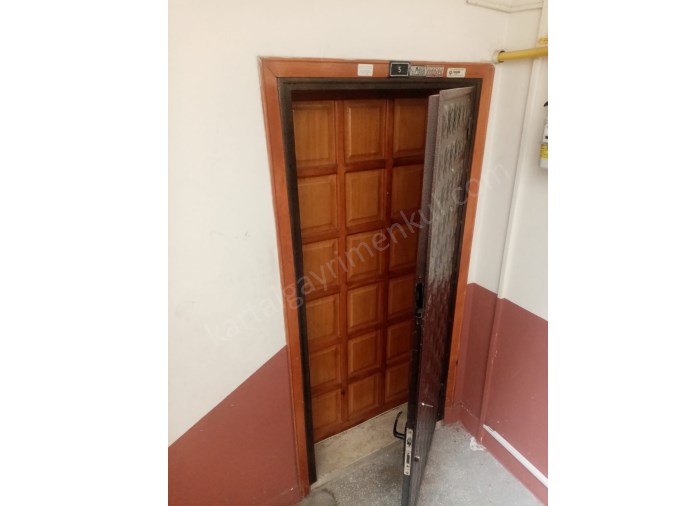 KARTALDAN  AİLE  APT.DA  KİRALIK  3+1