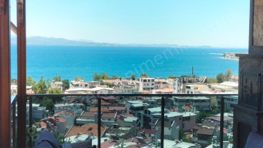 Öğretmenimden FIRSAT! Güre de SATILIK Muhteşem DENİZ Manzaralı 3+1 KAT DUBLEKSİ 