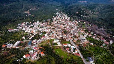 Öğretmenim Emlaktan Edremit KIZILKEÇİLİ KÖYÜNDE KÖY KENARI SATILIK ARSA 432 m2 % 40 İMARLI 